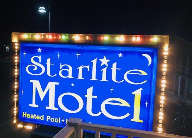 Starlite Motel Wisconsin Dells Εξωτερικό φωτογραφία